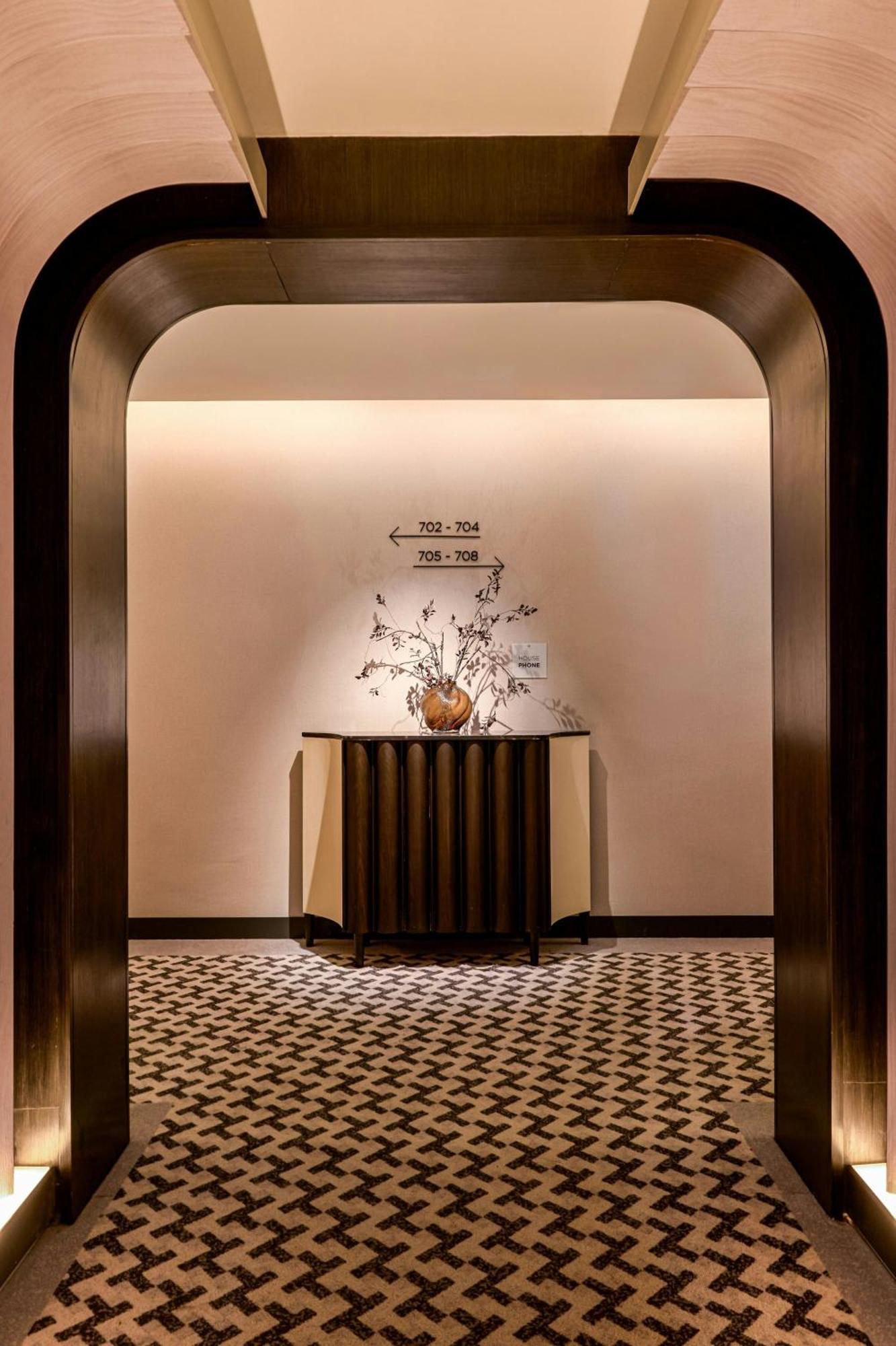 Hotel Madi Paidi Bangkok, Autograph Collection 5*