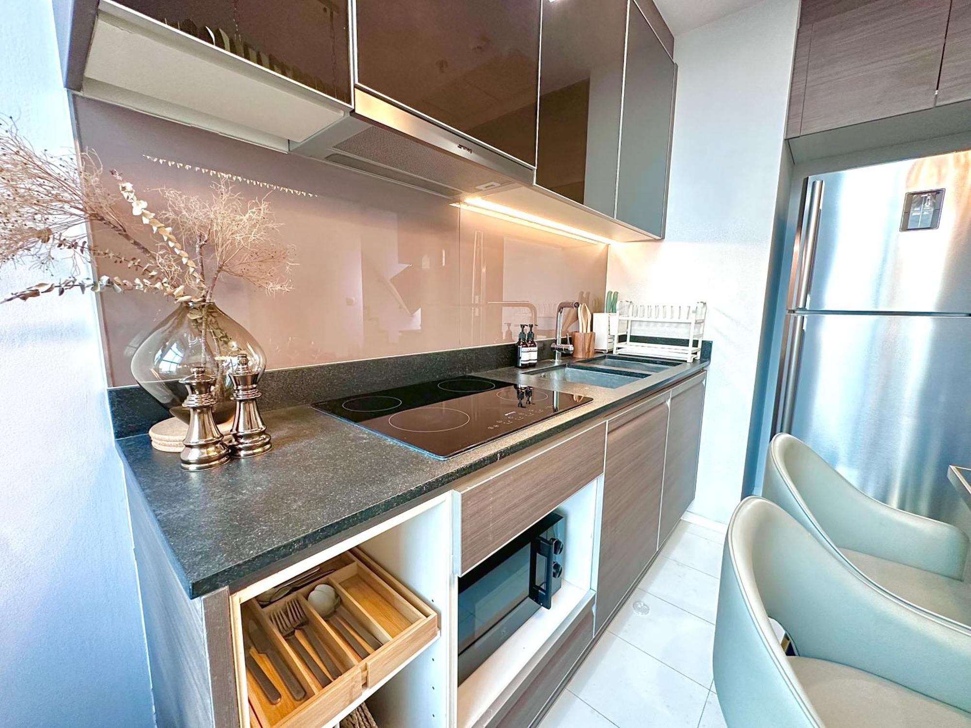 Apartment Luxury 2bed Duplex - 1min From Thonglor Bts Bangkok