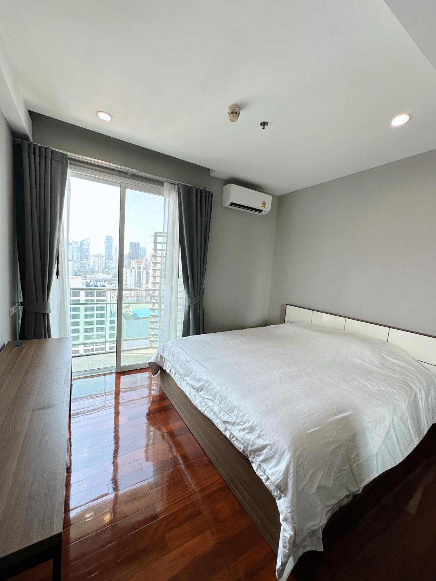 The Prime 11 Sukhumvit 11 2br Near Bts Nana Bangkok