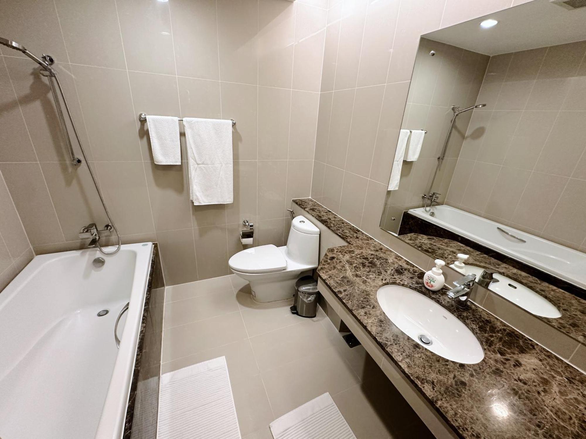 The Prime 11 Sukhumvit 11 2br Near Bts Nana