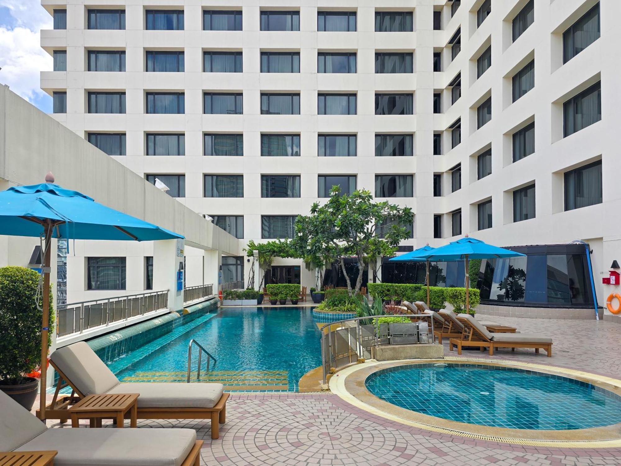 Grand Mercure Atrium 5*