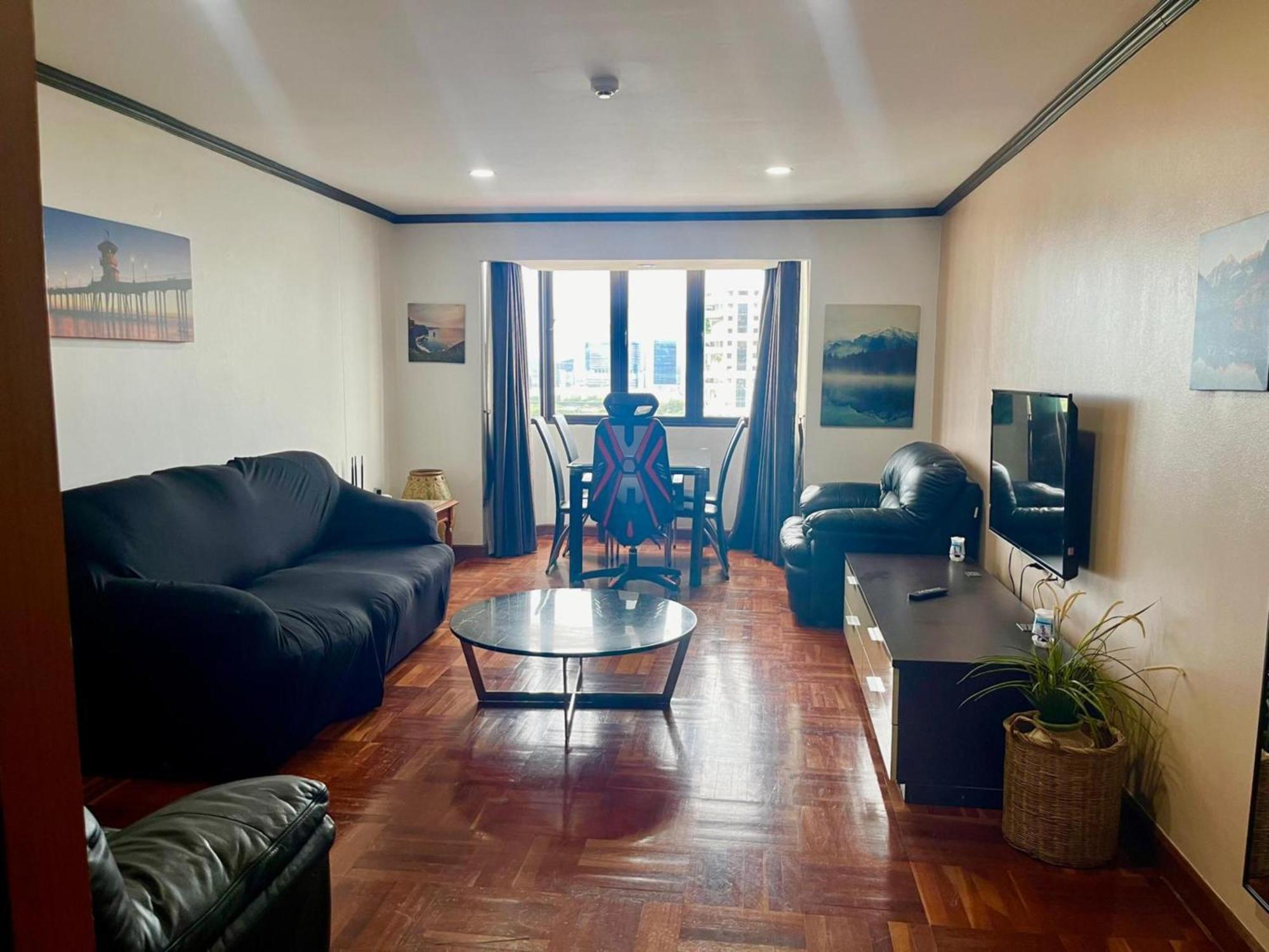 Omni Tower Cozy By Direct *