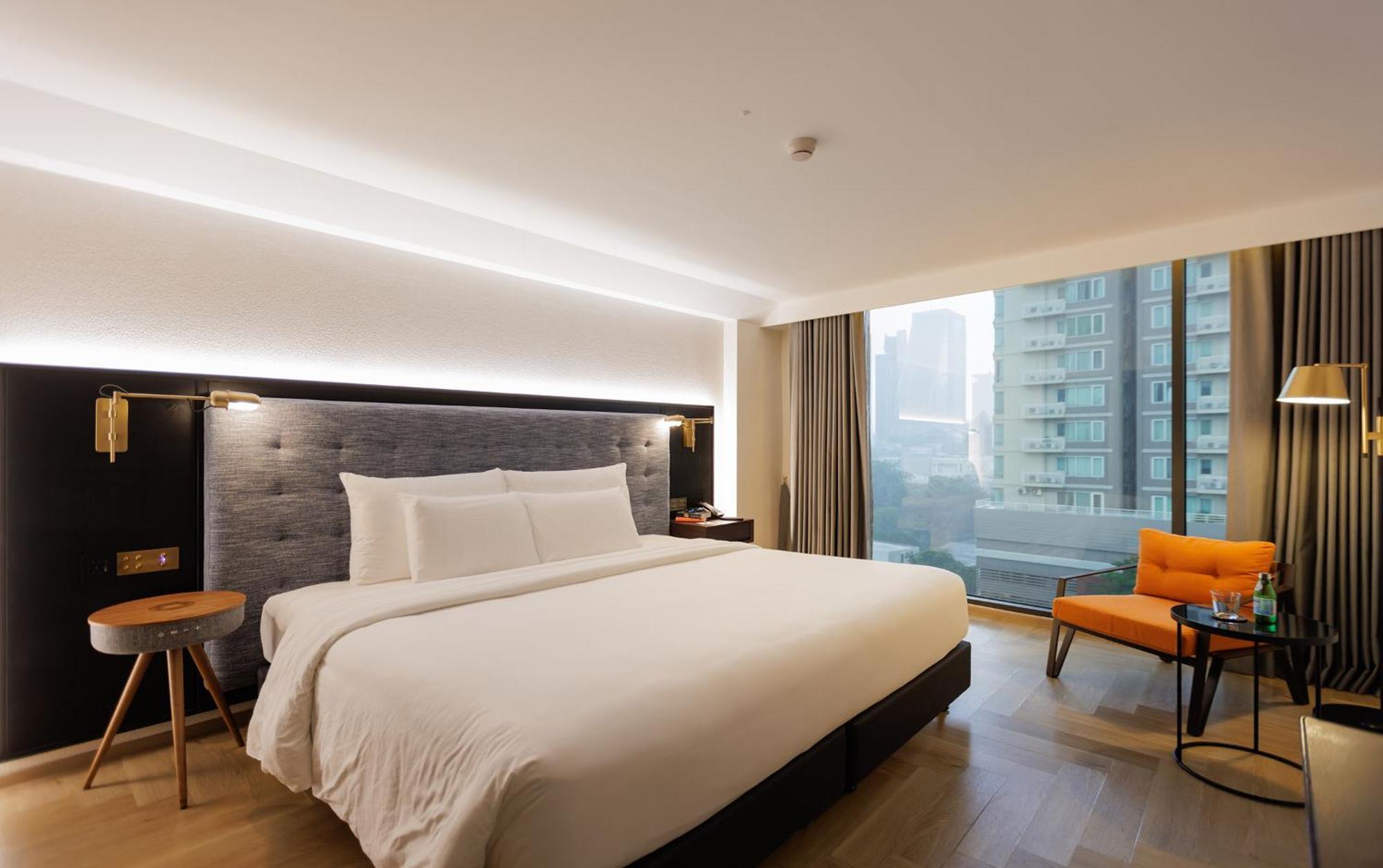 Public House - Sukhumvit 31 5*