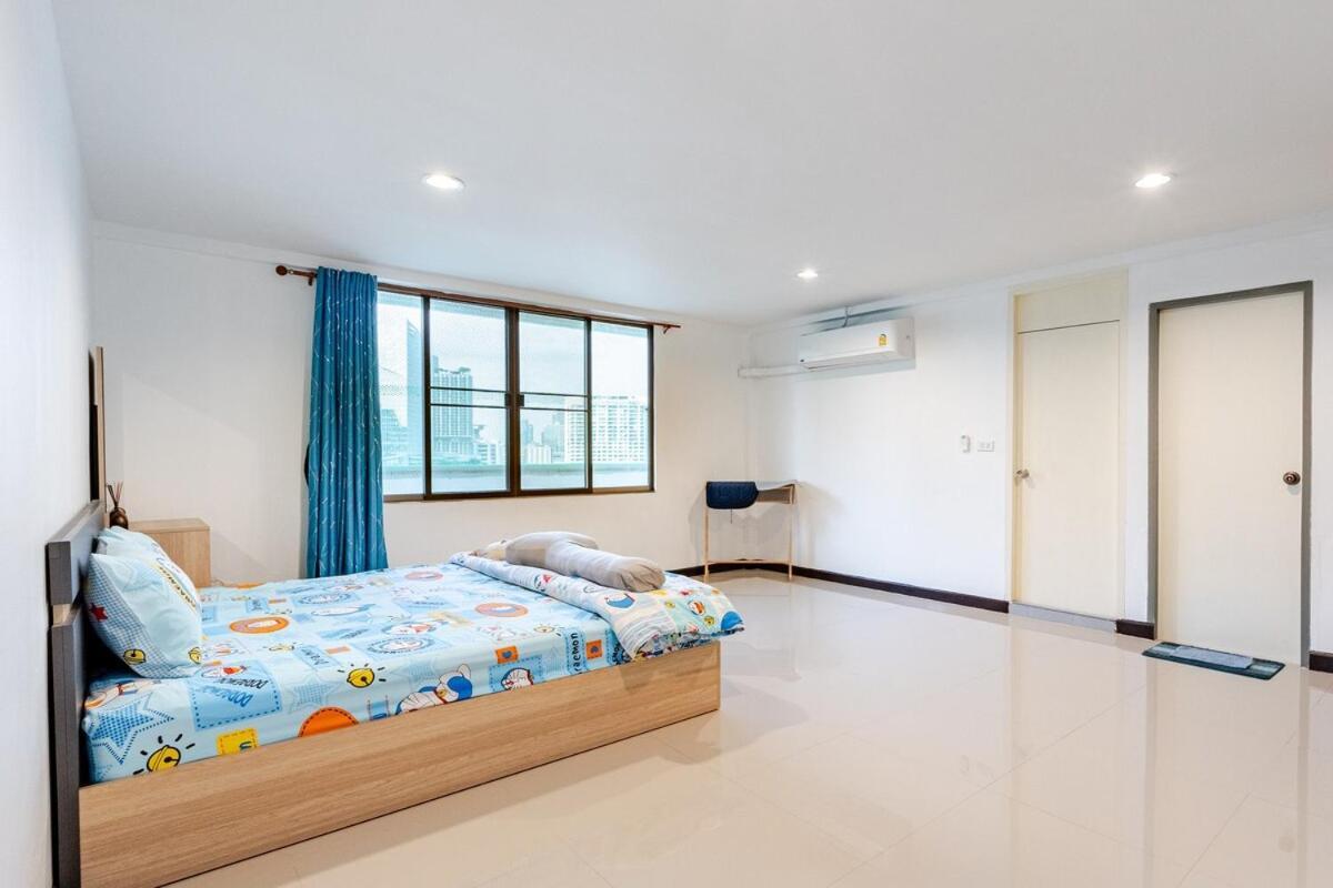 Apartment Surawong Bangkok