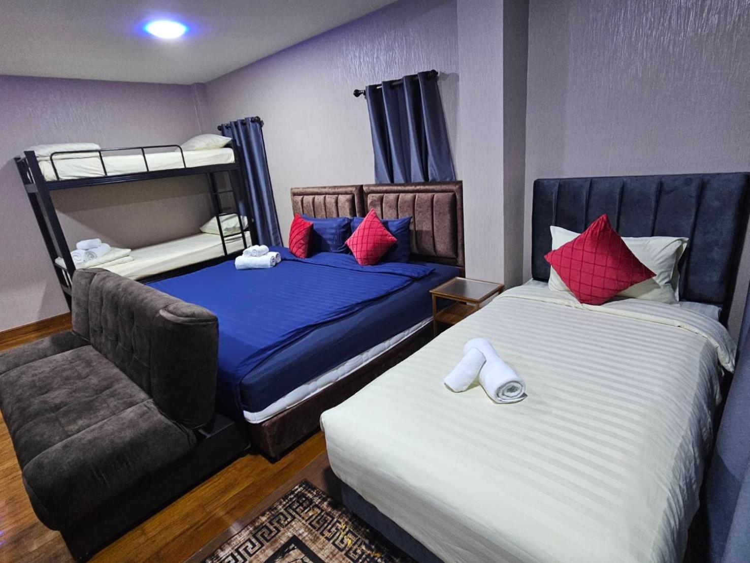 Guest house Khokeng *