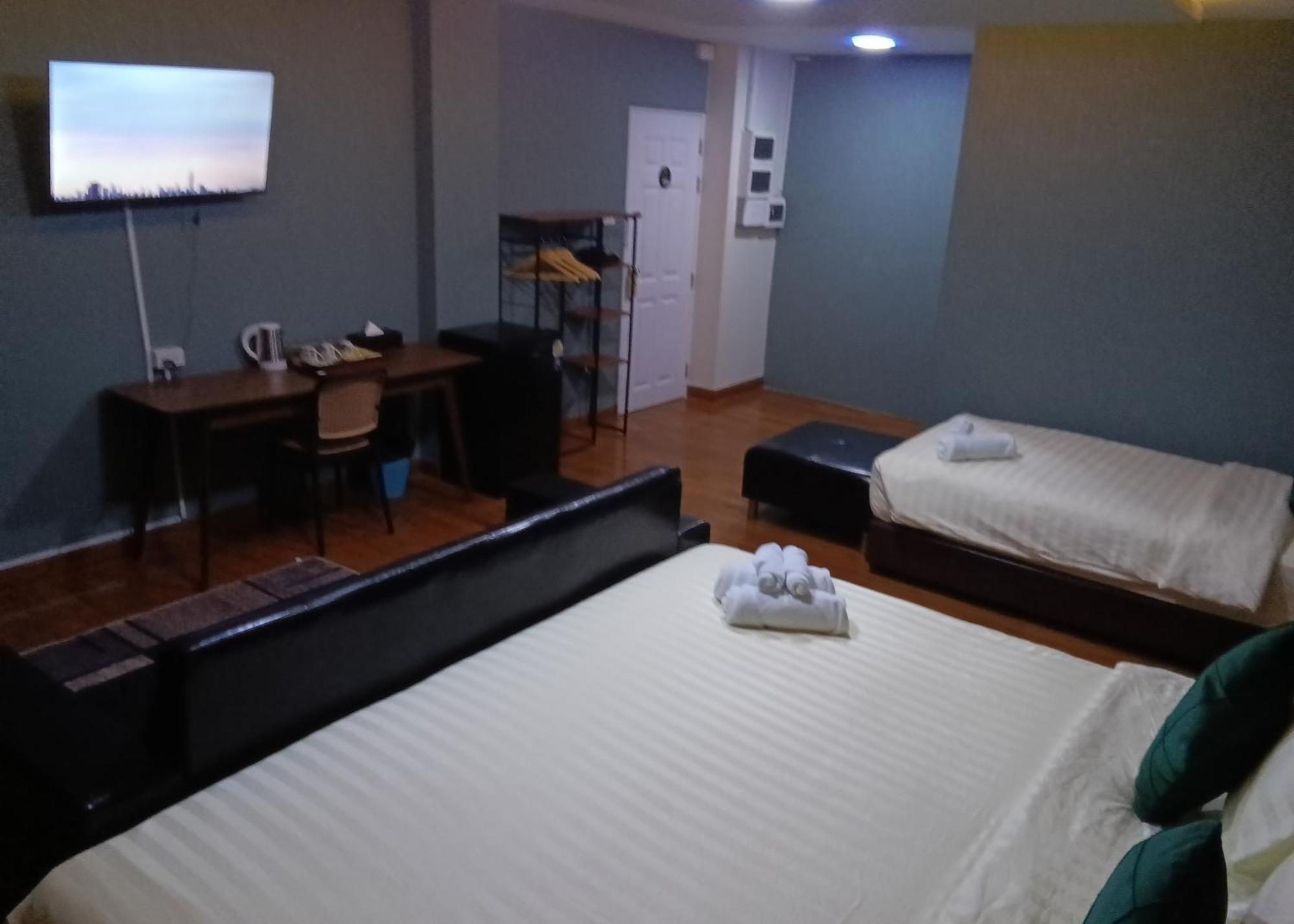 Guest house Khokeng *