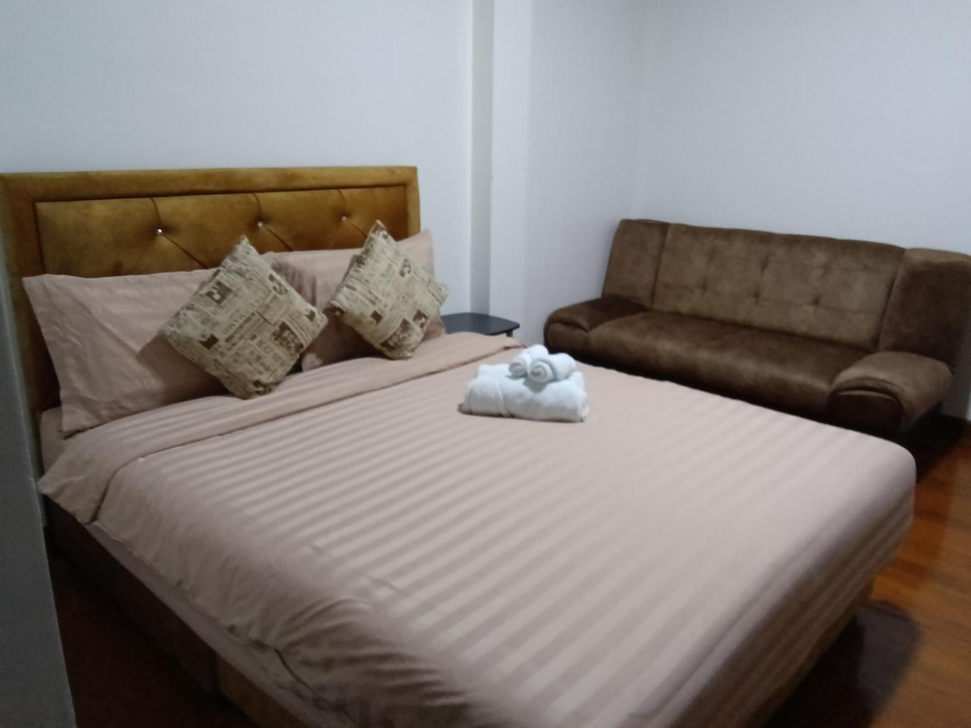 Guest house Khokeng