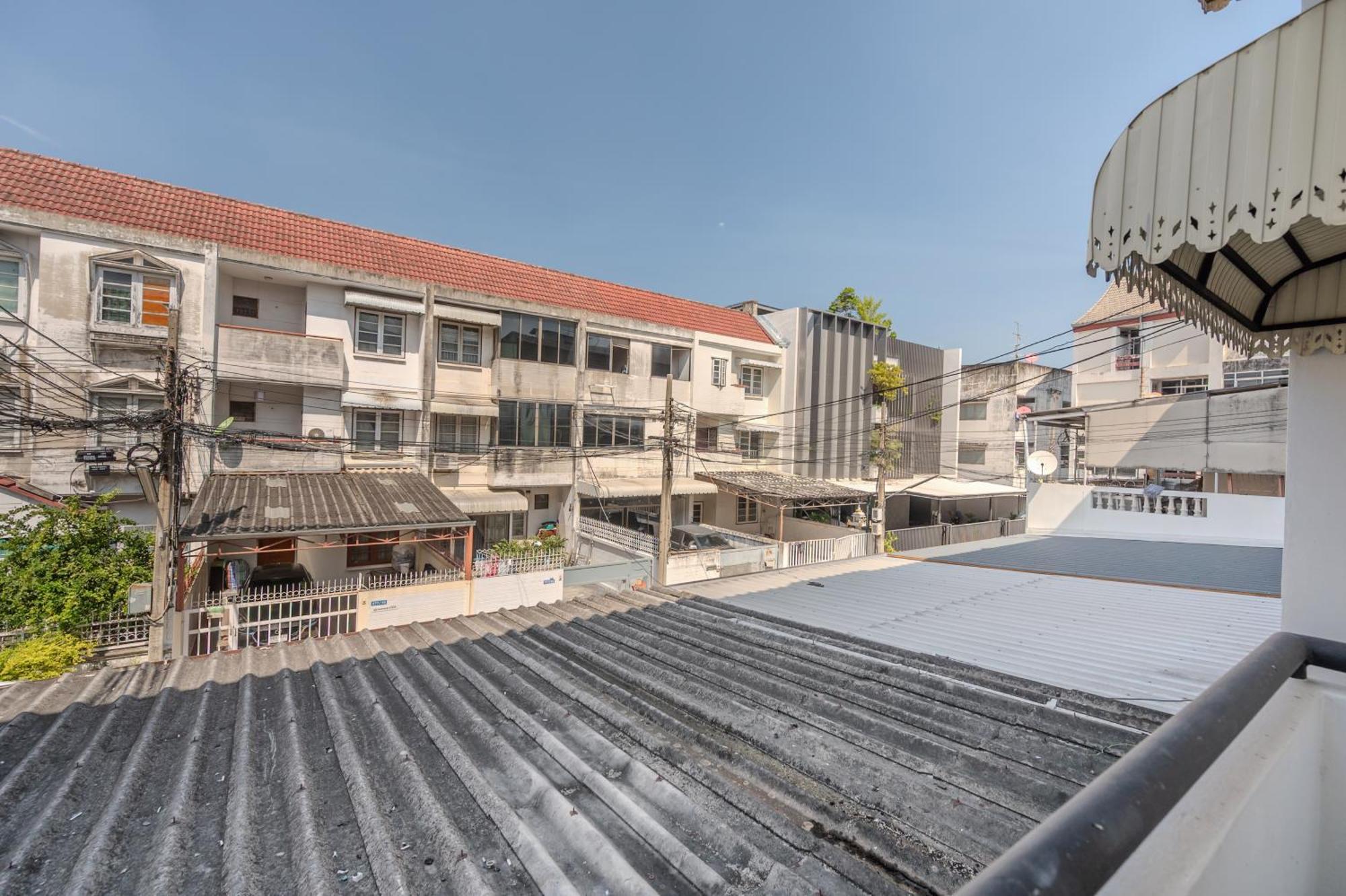 Rb01 Chatuchak, Netflix, Speednet, Bts,mrt, 10pax Bangkok