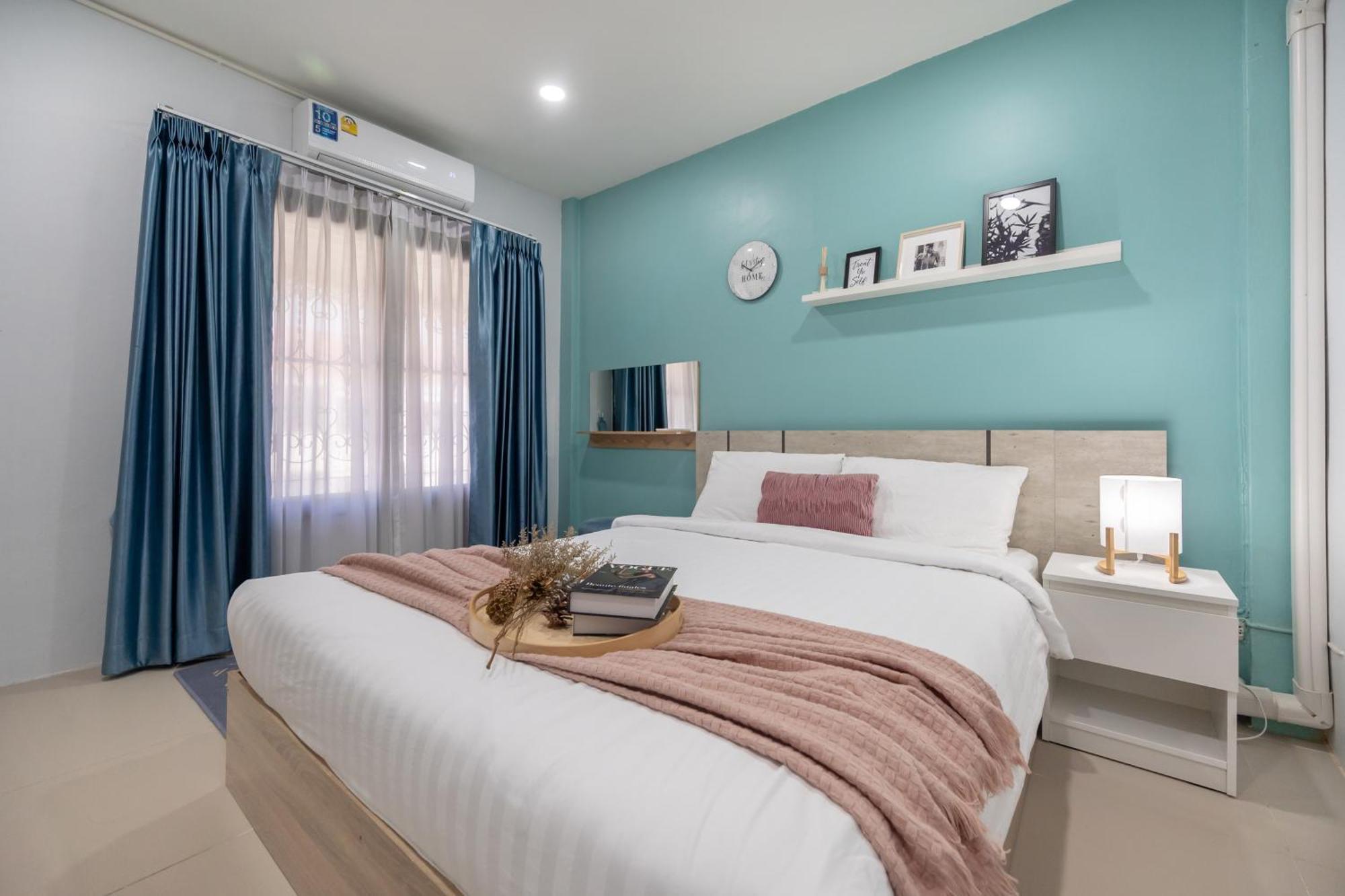 Rb01 Chatuchak, Netflix, Speednet, Bts,mrt, 10pax Holiday home *