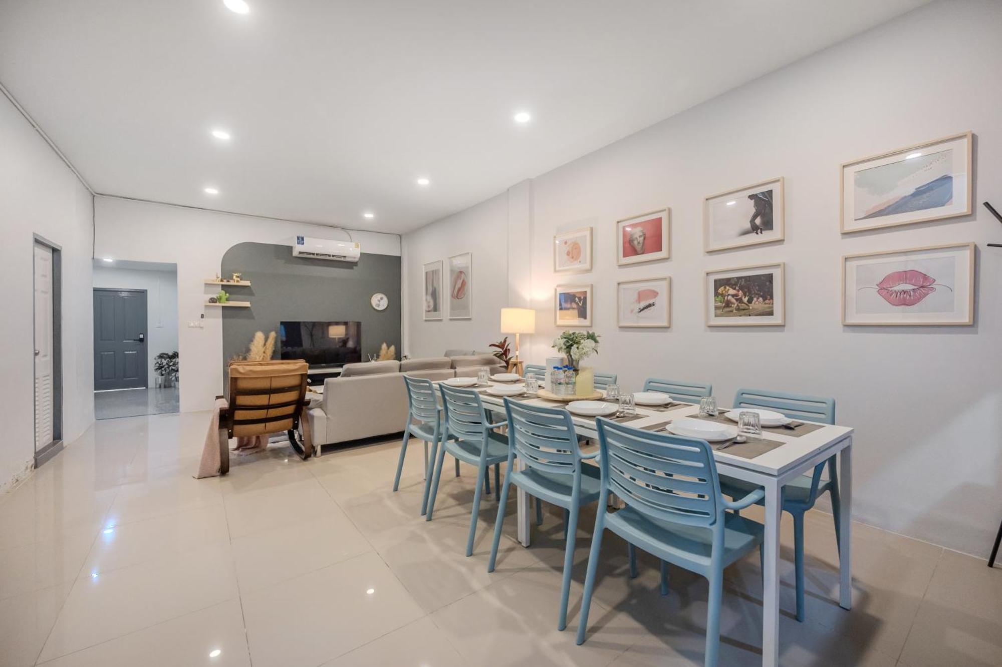 Holiday home Rb01 Chatuchak, Netflix, Speednet, Bts,mrt, 10pax