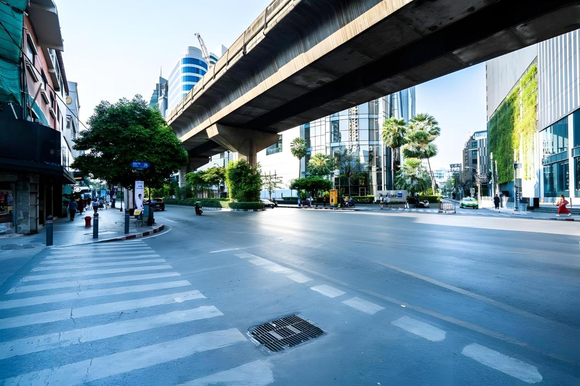 Go Sukhumvit Soi 20 Bts Asok *