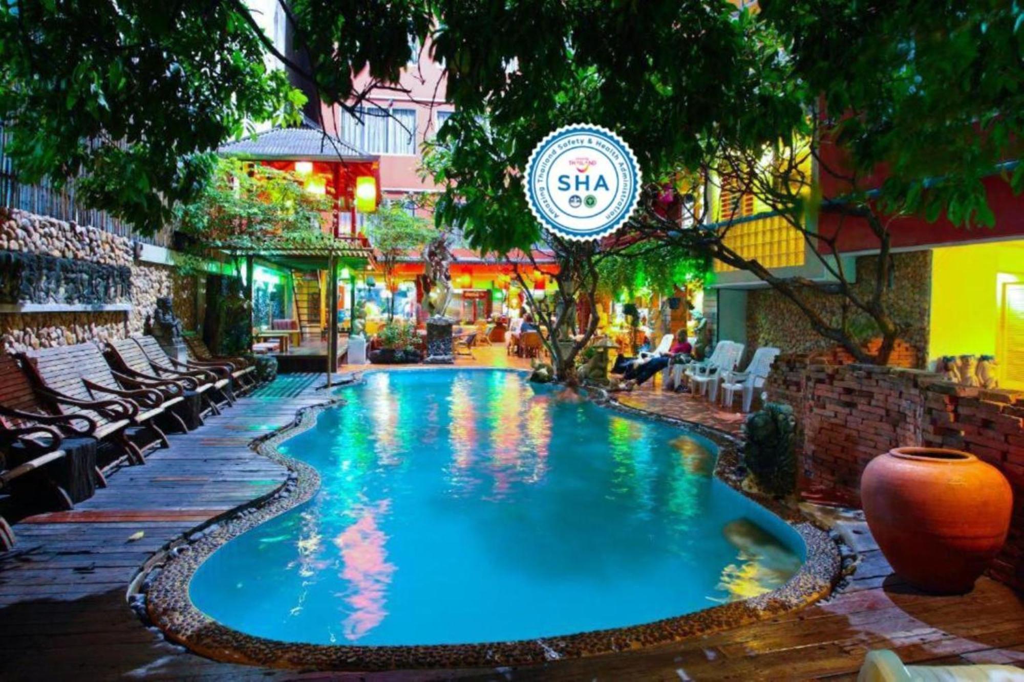 Cha-cha Banglumphu 3* Bangkok