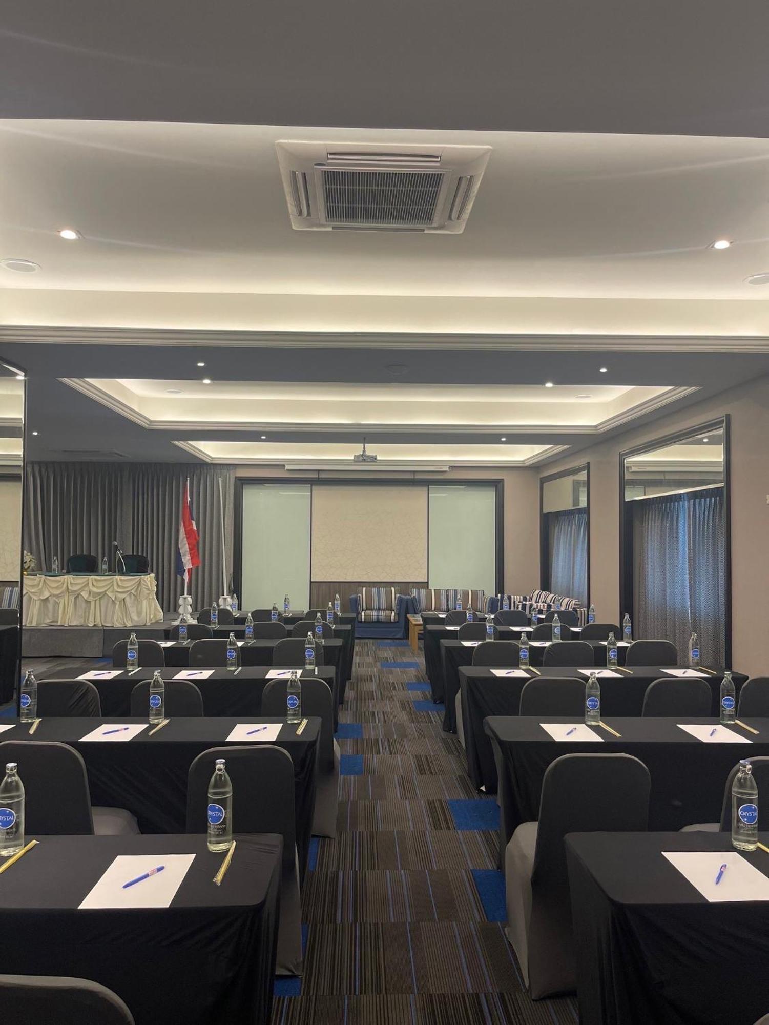 Witz Ramkhamhaeng 5* Bangkok