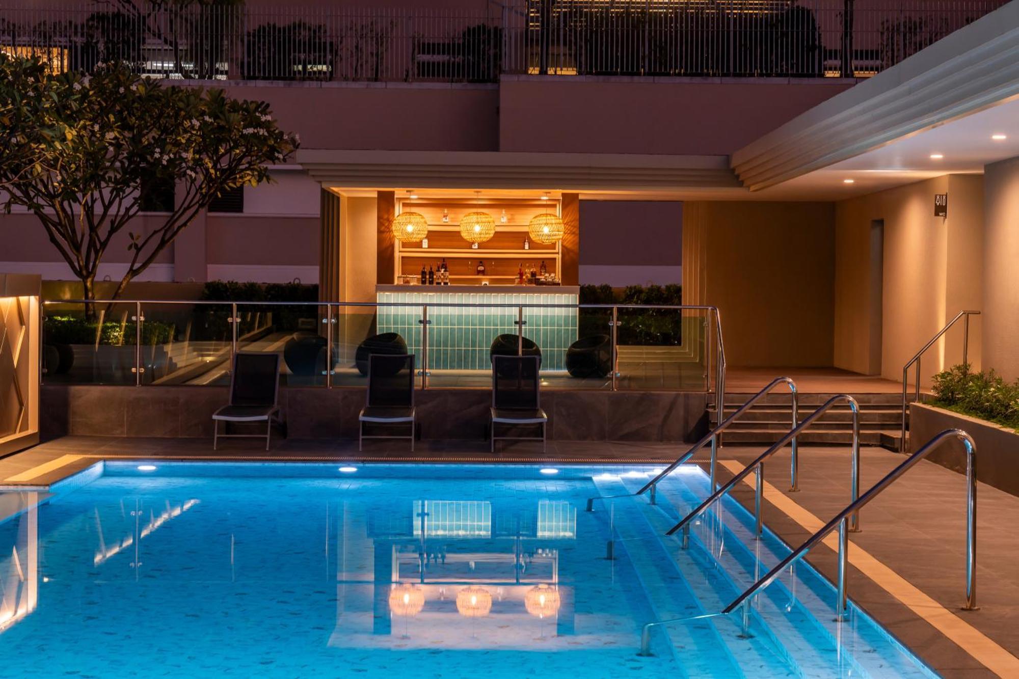 Hyatt Place Sukhumvit 1 4*