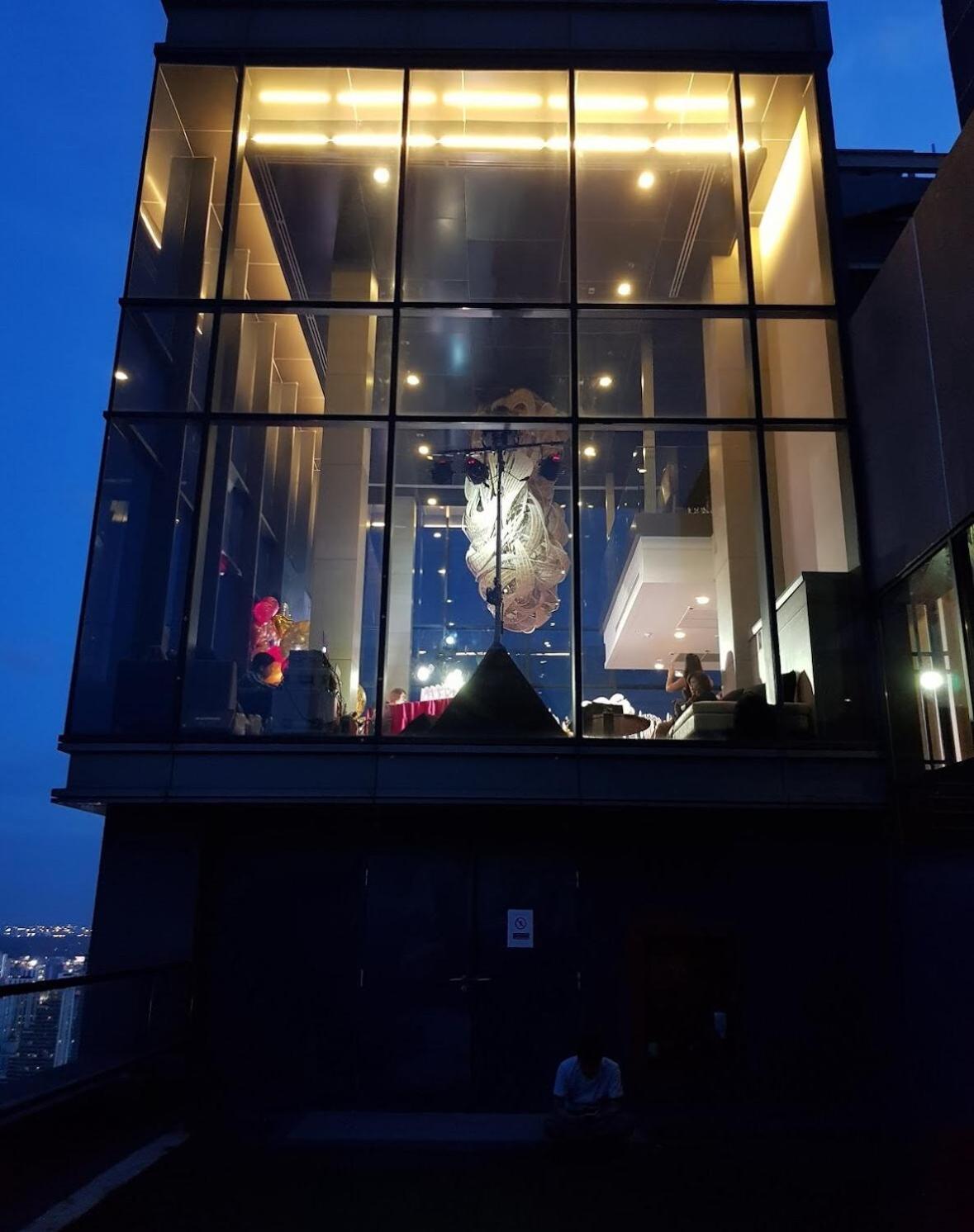 Apartment 1 Bedroom High Floor Luxury With Pool,gym And Sauna *