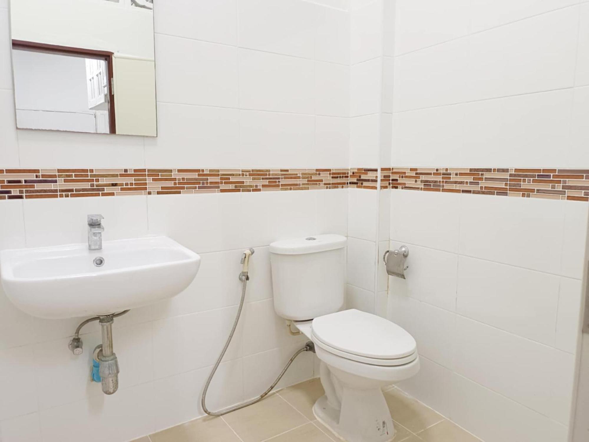 Holiday home Entire House For 16 People - Walking Distance From Bts Onnut *