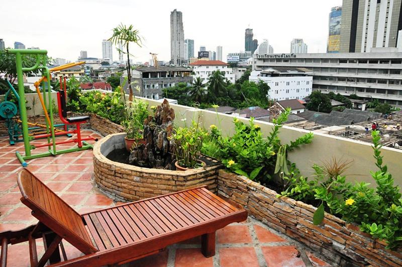 Sathorn View