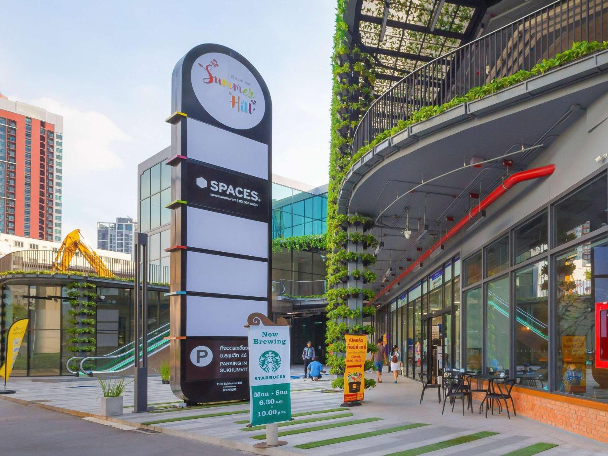 Mövenpick Sukhumvit 15 - Sha Extra Certified