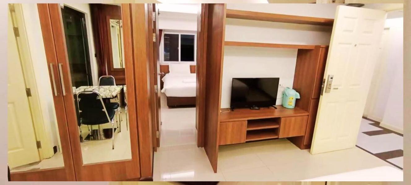 B-your Donmueang Airport -sha Certified Sha Hotel