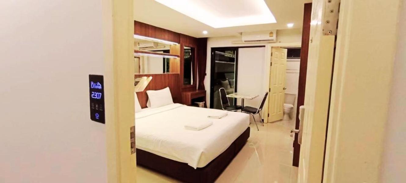B-your Donmueang Airport -sha Certified Sha Bangkok