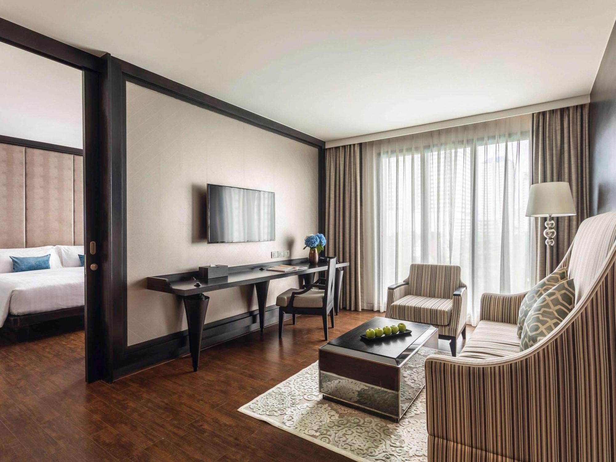 Hotel Mövenpick Sukhumvit 15 - Sha Extra Certified 5*