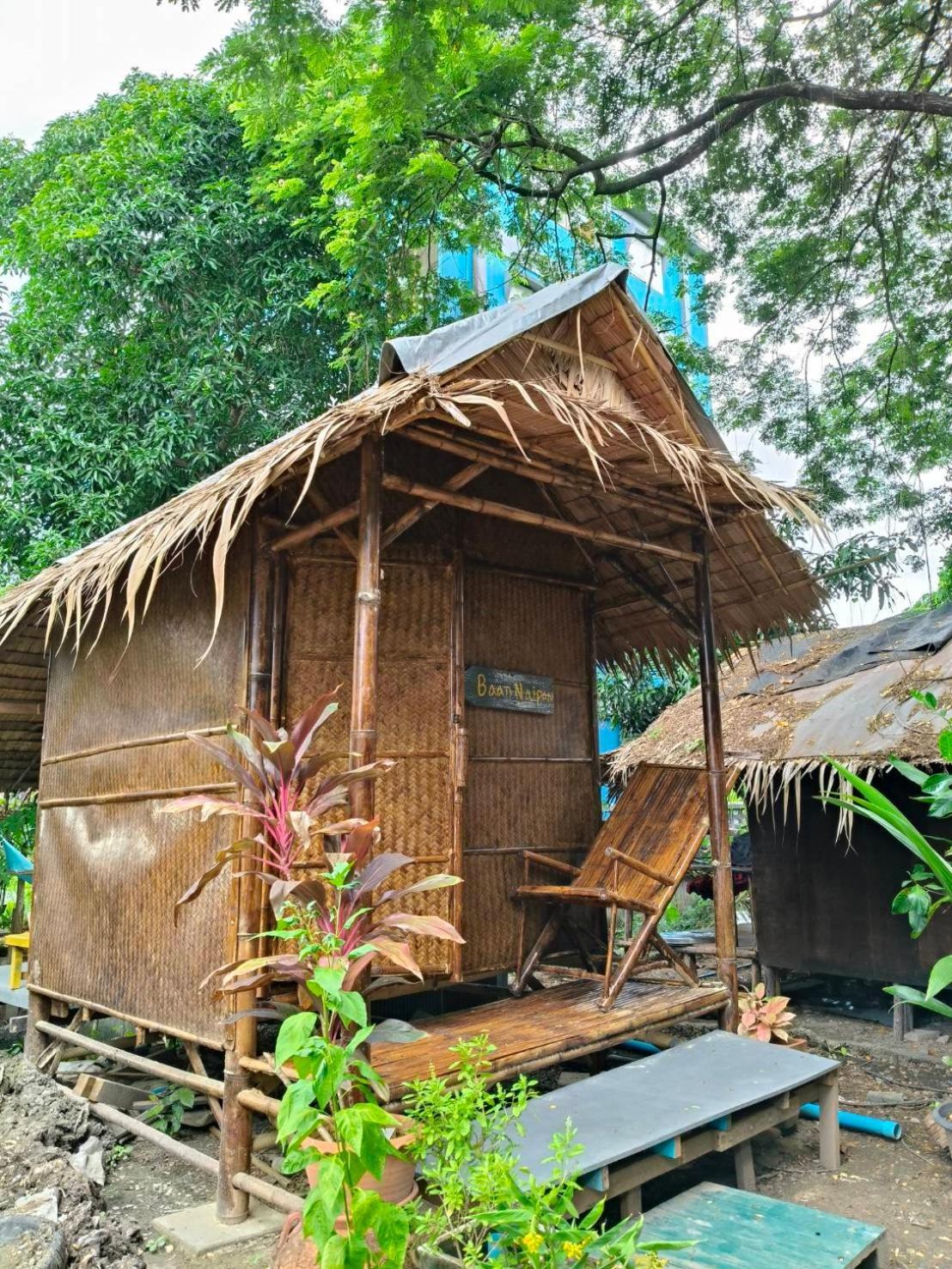 Do Dee Cafe Hostel Bangkok