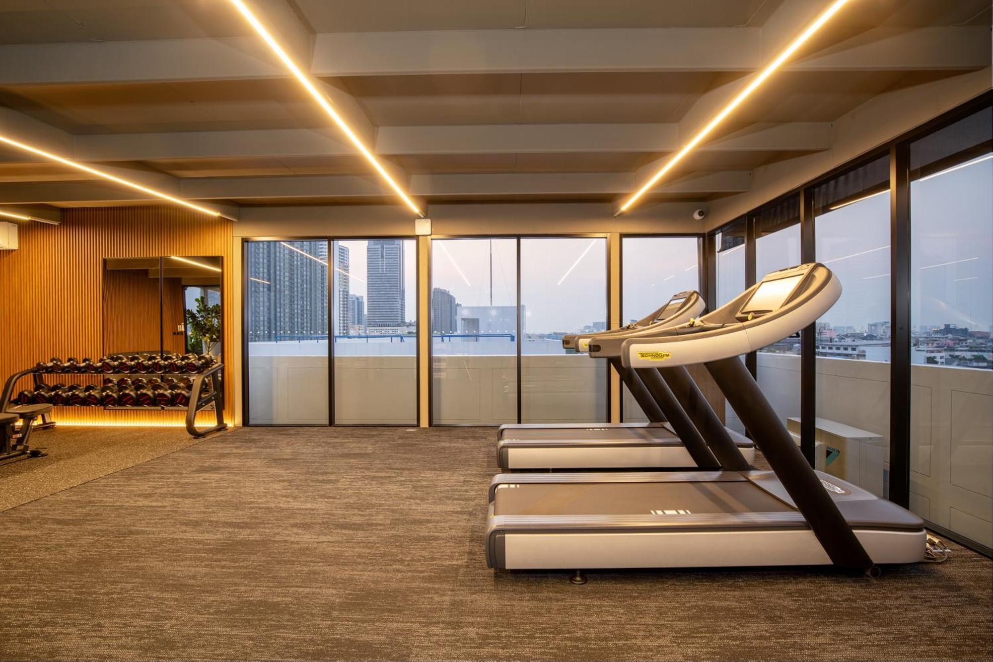 Saan Sathorn Hotel 4*