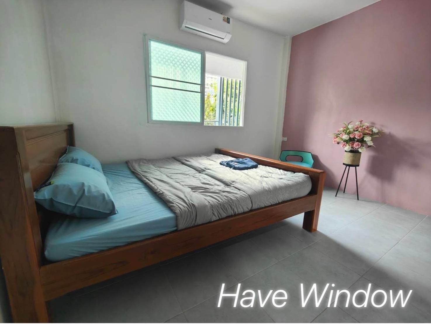Momoya House Hostel