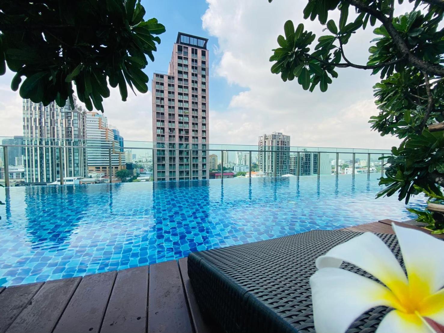 Hotel Civic Horizon & 4*