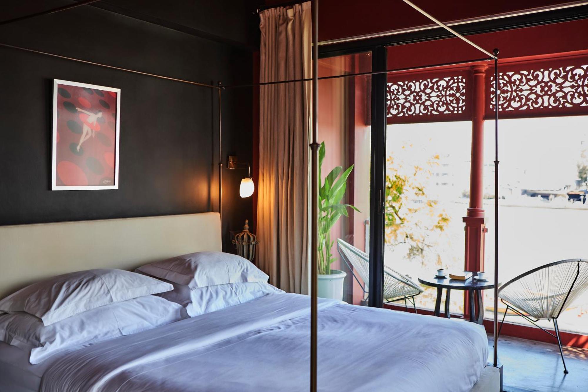 Hotel Amdaeng Riverside