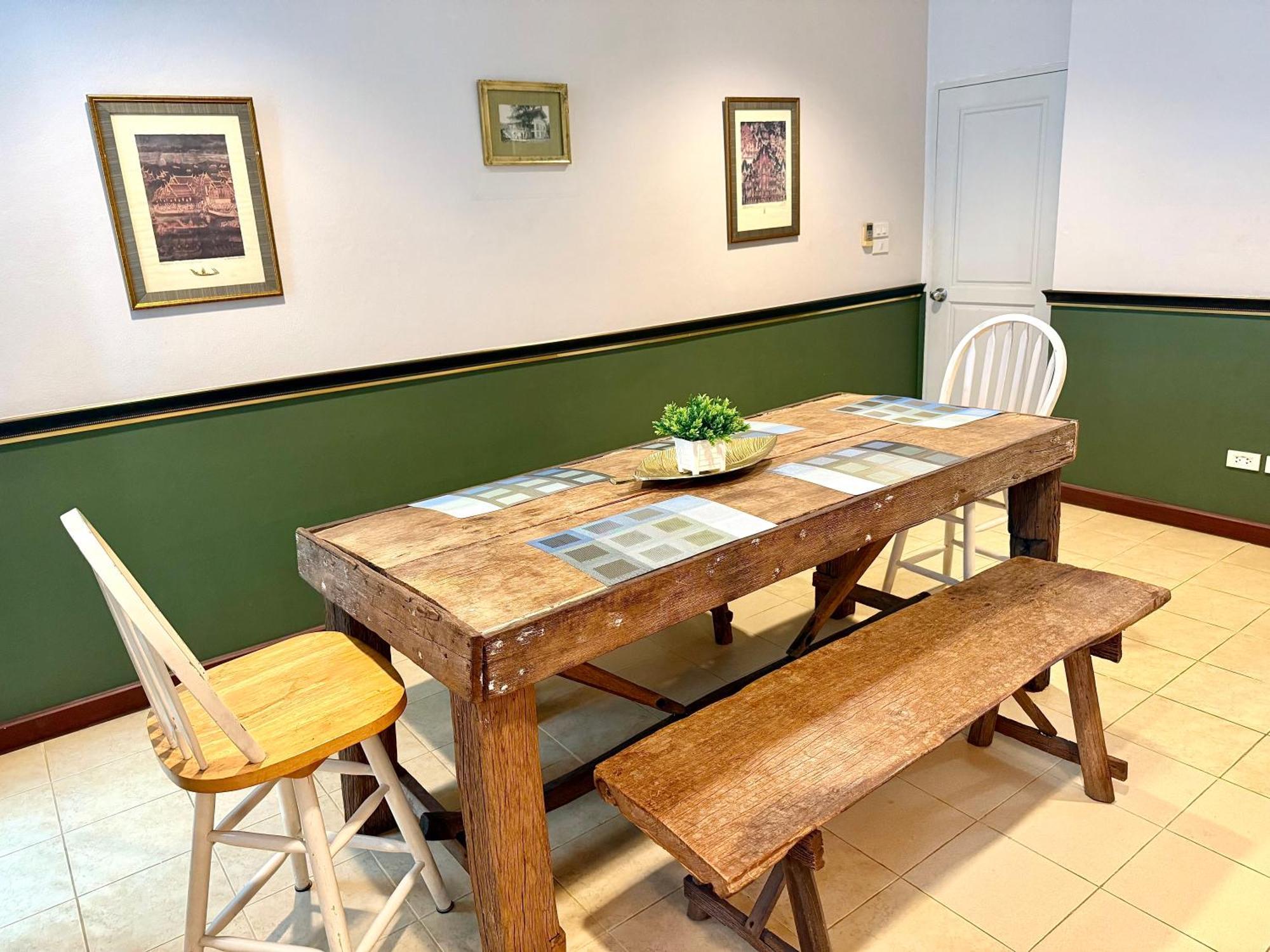 Pangsapuri Samsen Spacious 2br Contemporary Thai Style *