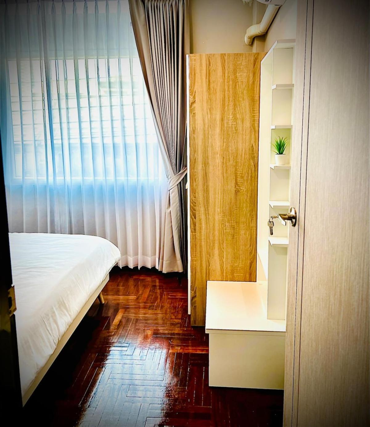 The Circle 2 Apartment Bangkok