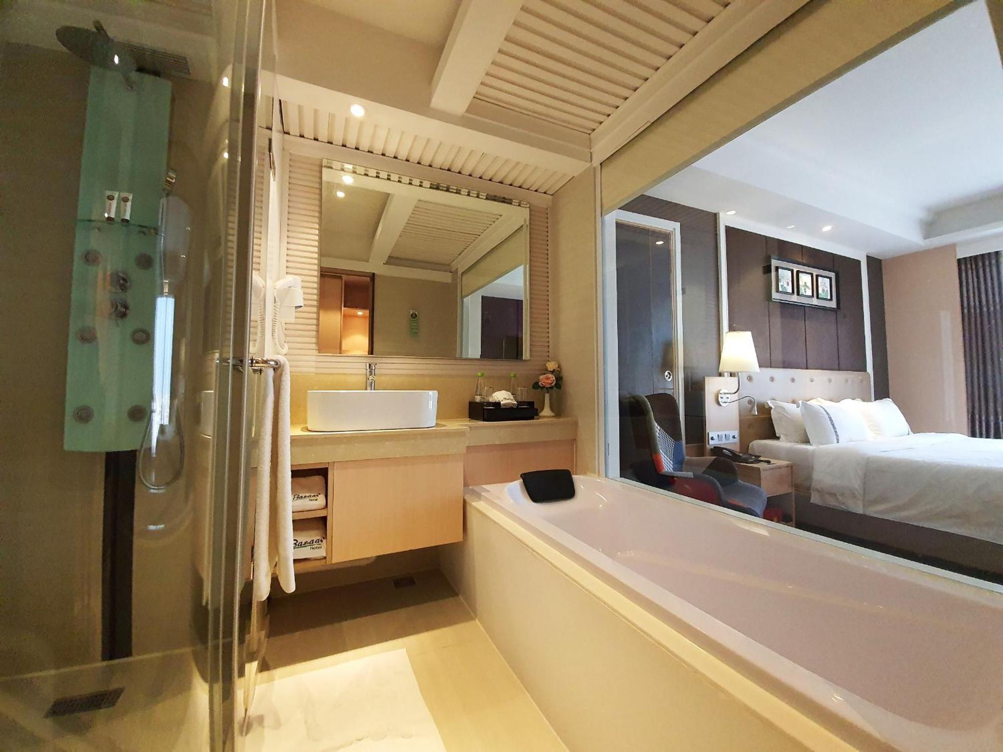 The Bazaar Hotel 5*