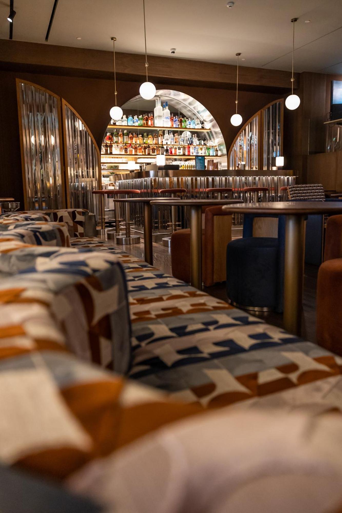 Public House Bangkok, A Member Of Design Hotel 5*