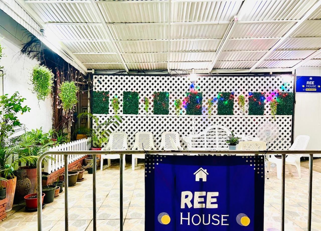 Reehouse@soi Cowboy/asoke Bts * Bangkok