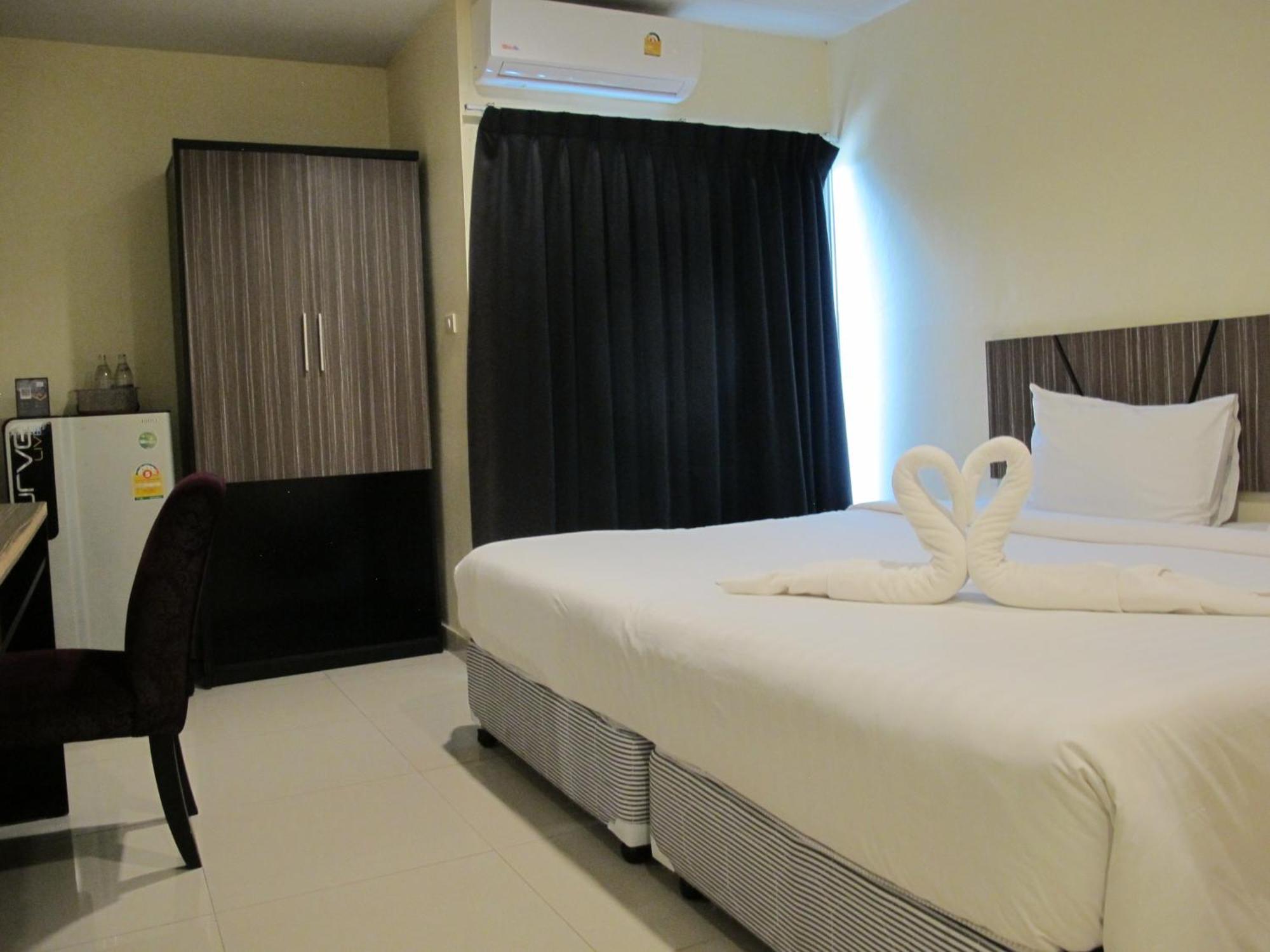 The Airy 3*