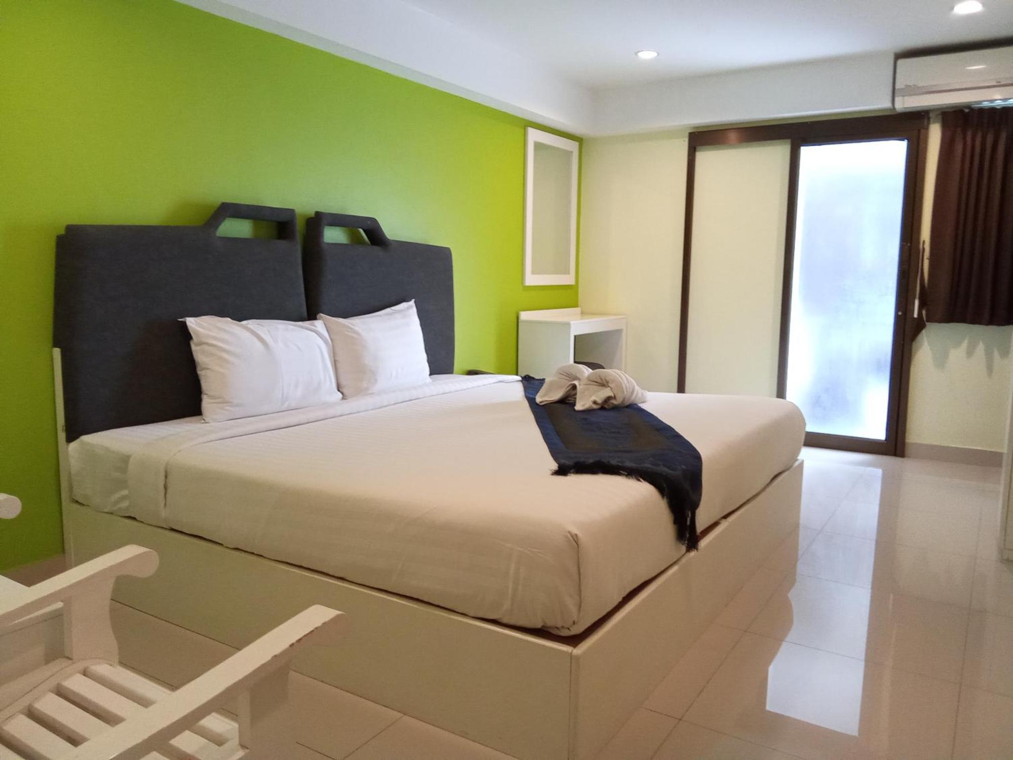 Sunny Residence Hotel 3*