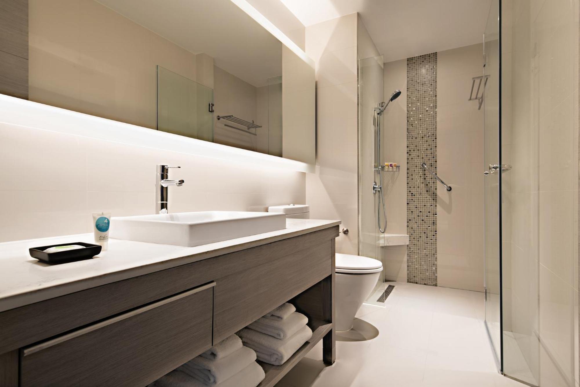Hyatt Place Sukhumvit 24 4* Banguecoque