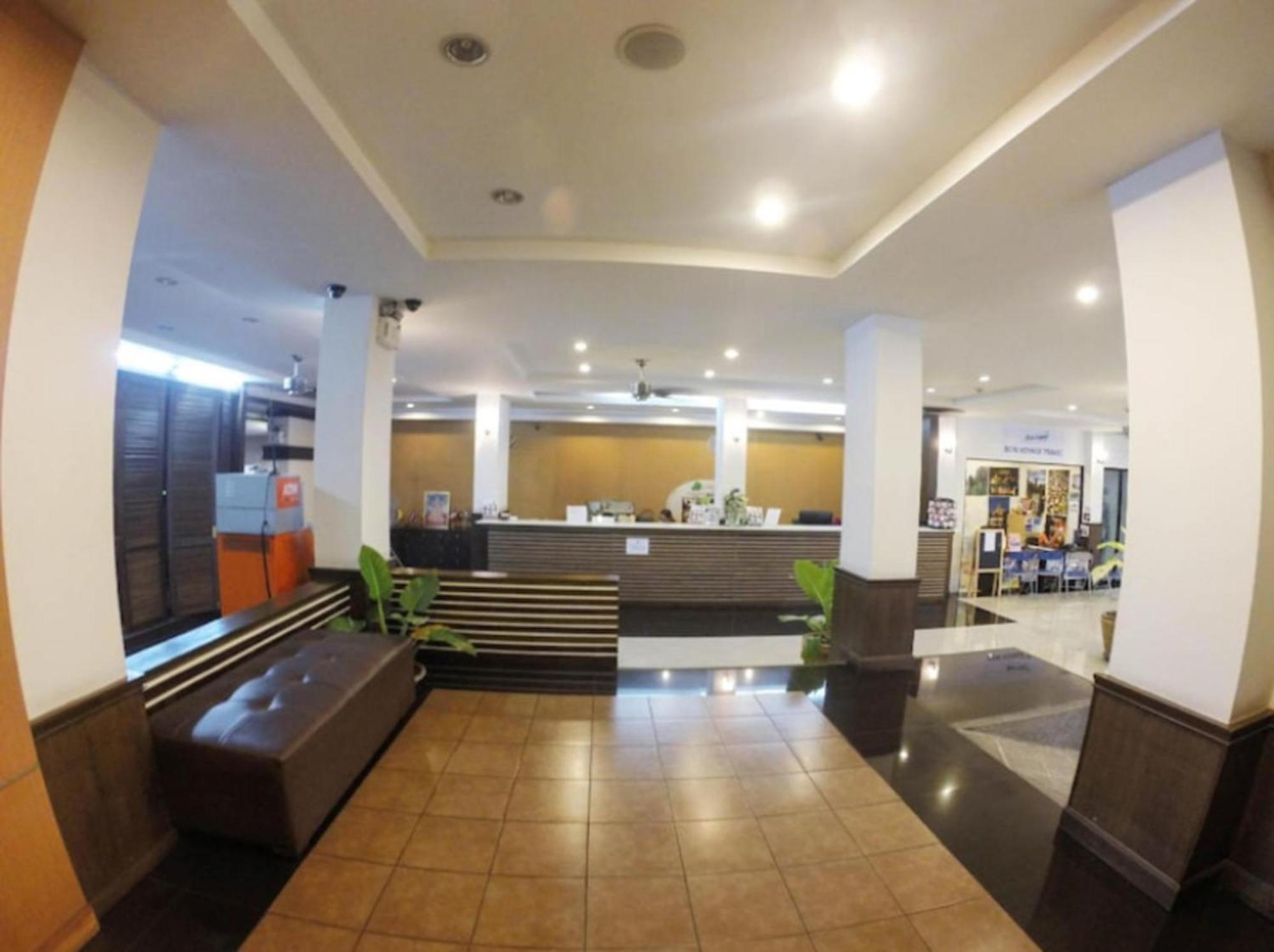 Collection O Khaosan Park Hotel