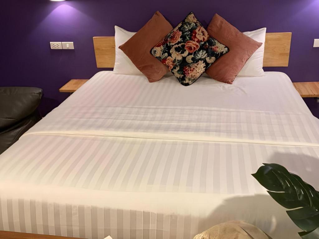 Letana Samuprakarn Bangkok
