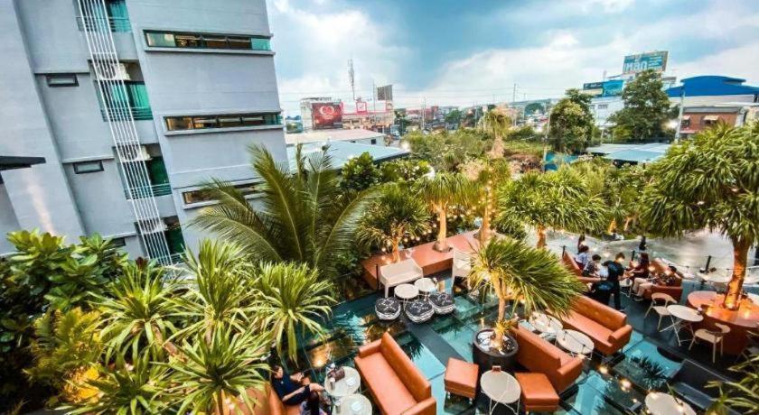 Hotel Letana Samuprakarn 3*