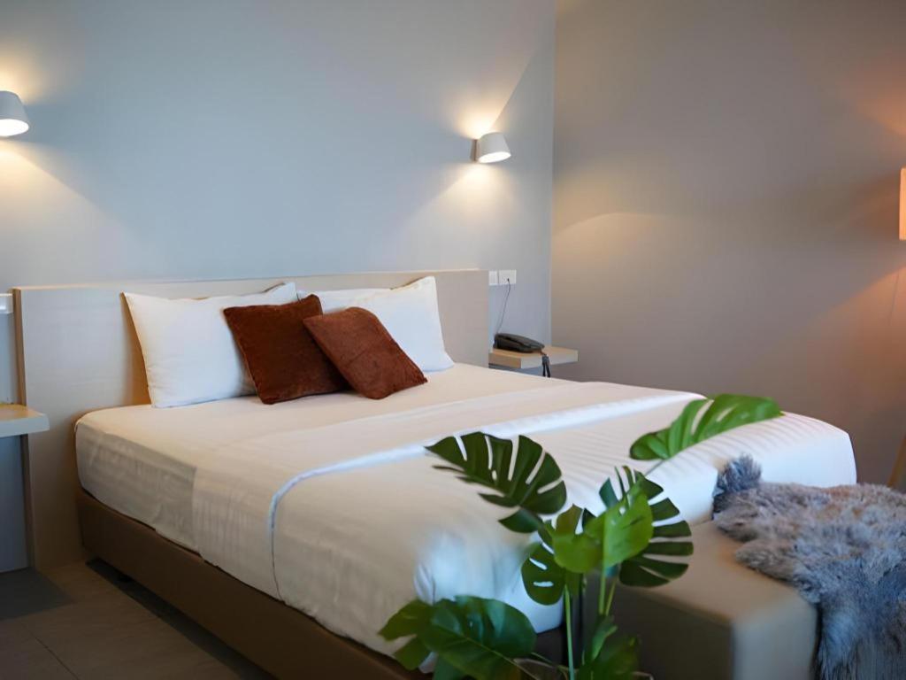 Letana Samuprakarn Hotel Bangkok