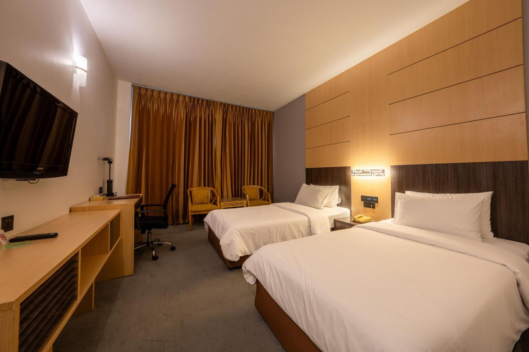 Hotel Ariston 4*