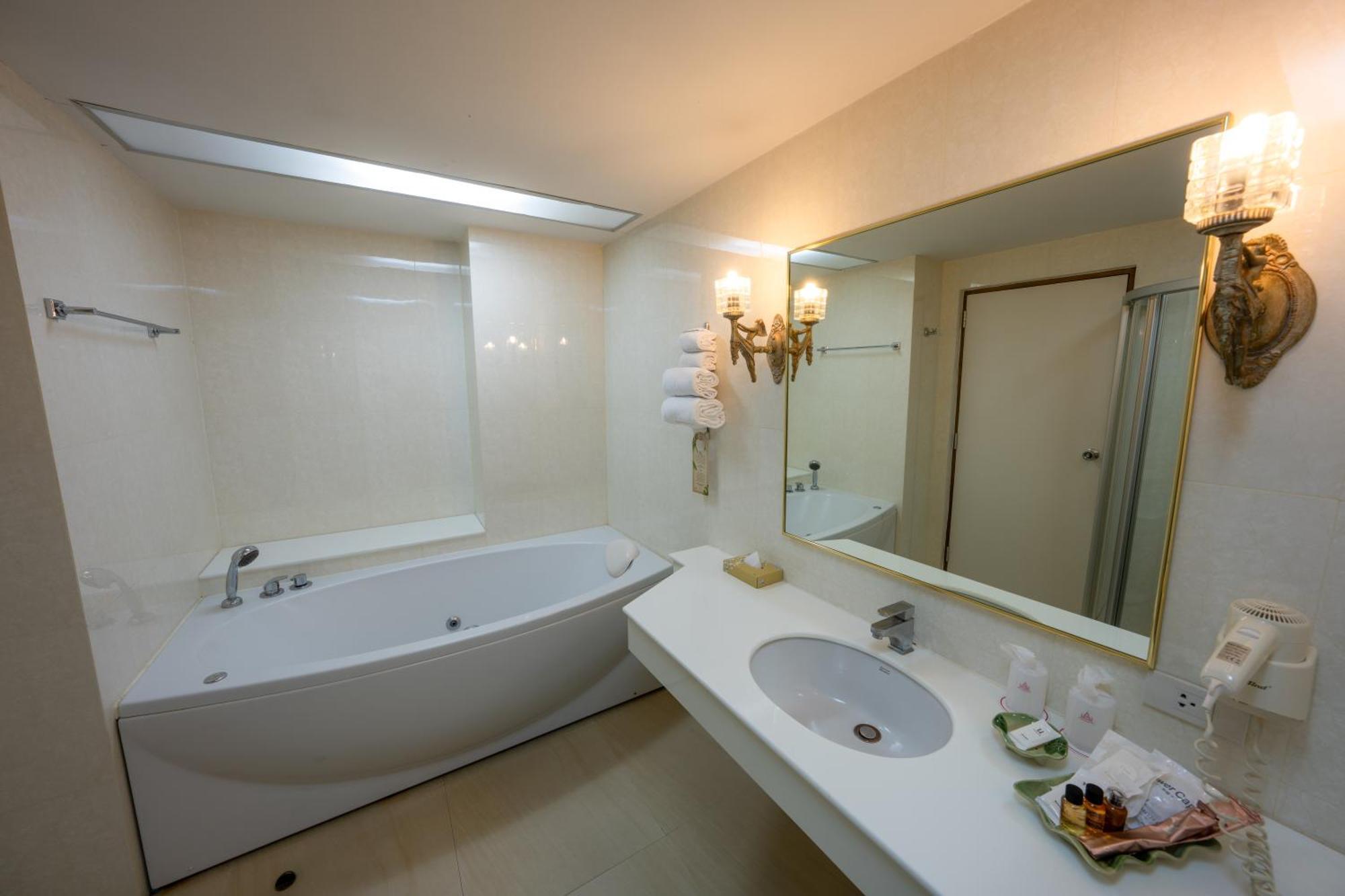 Ariston 4* Bangkok