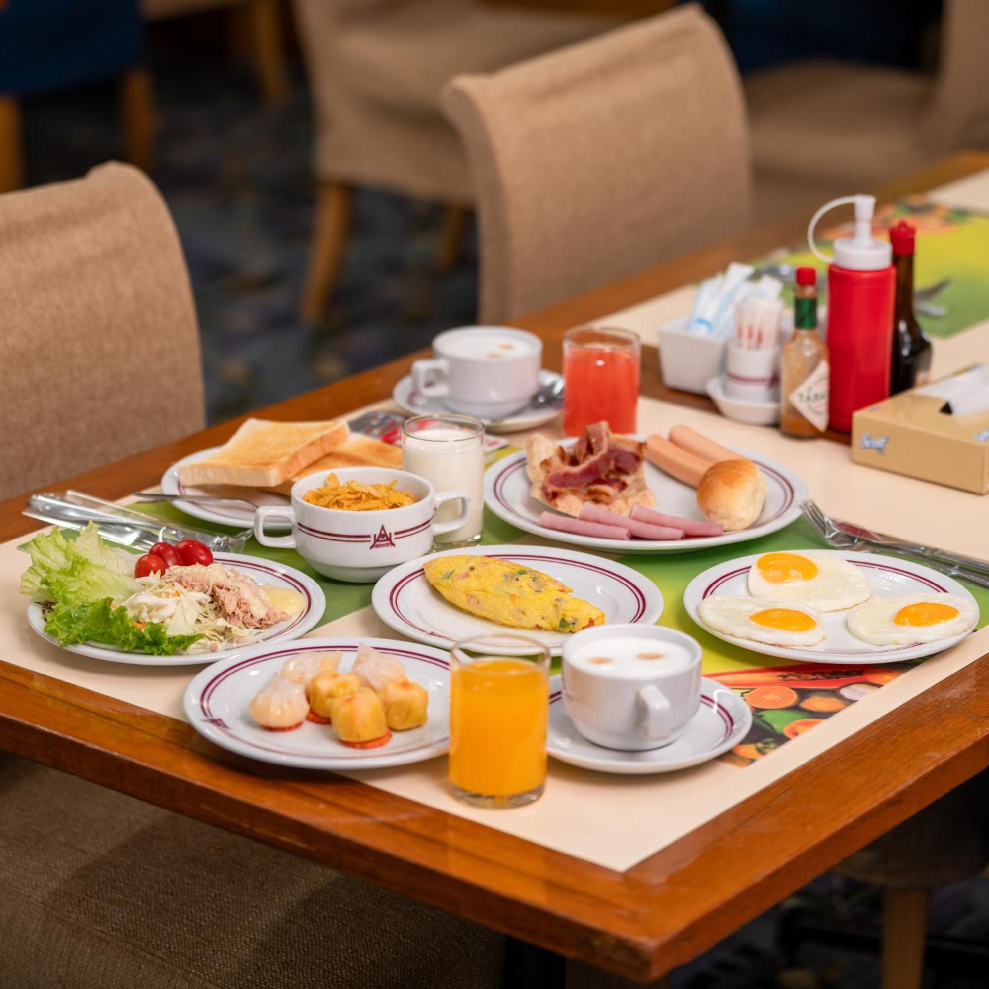 Ariston Hotel