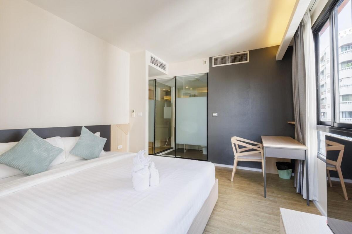 Apartment 2 Bedrooms, Downtown Bkk, Btsasok, Sukhumvit