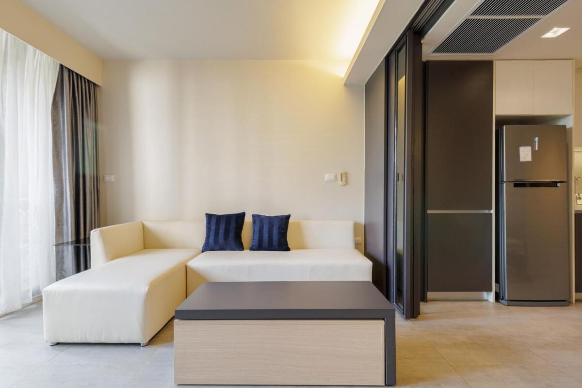 2 Bedrooms, Downtown Bkk, Btsasok, Sukhumvit Apartment Bangkok