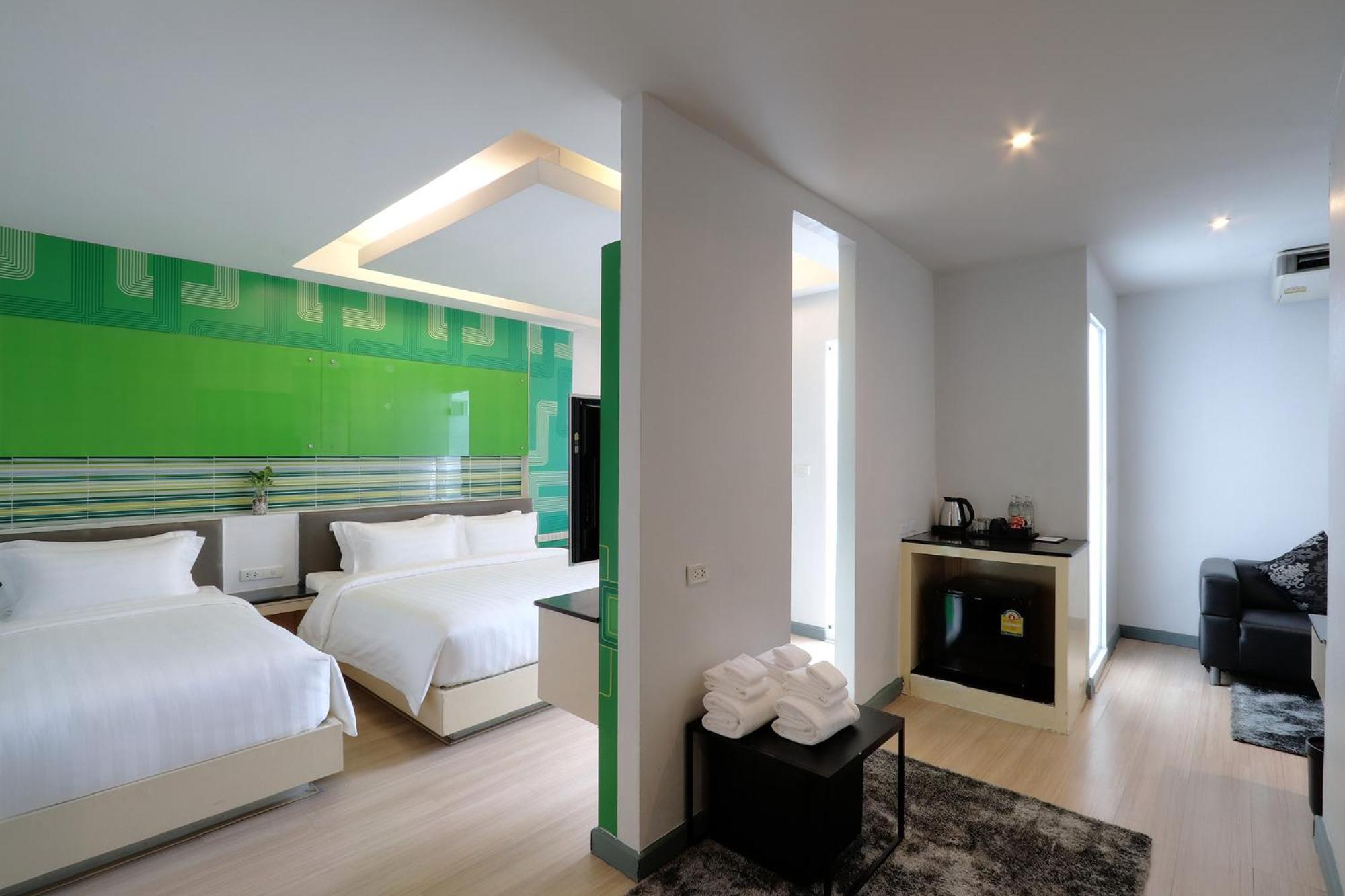Klassique Sukhumvit Hotel 4*