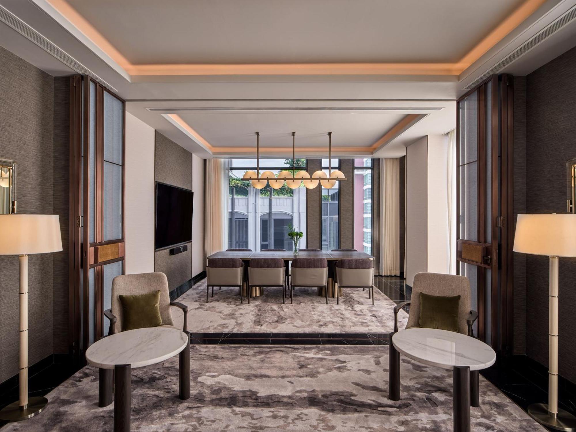 Intercontinental Sukhumvit By Ihg Hotel 5*