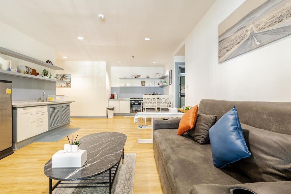Cozy 2br In 5 Mins Bts 110 Sqm By Mattco Apartment Bangkok